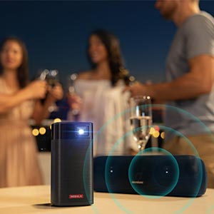 nebula projector connect to laptop